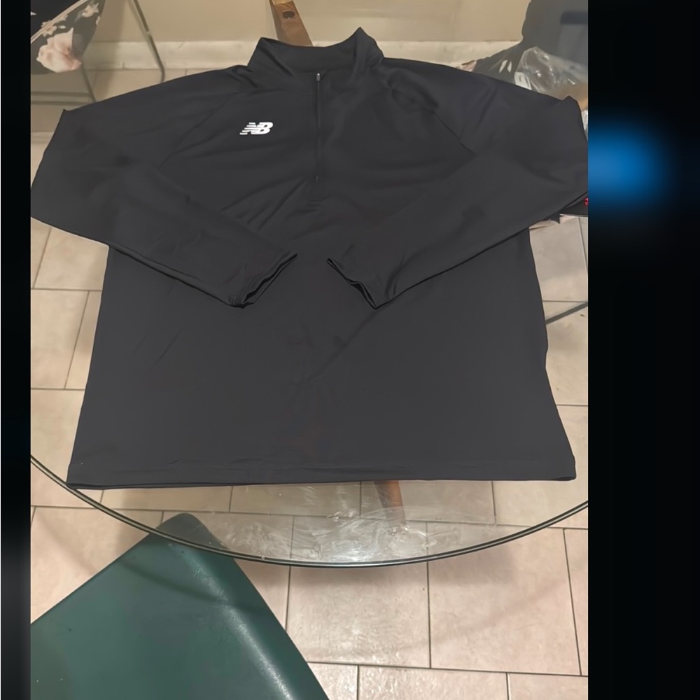 New Balance women Black zip up Top